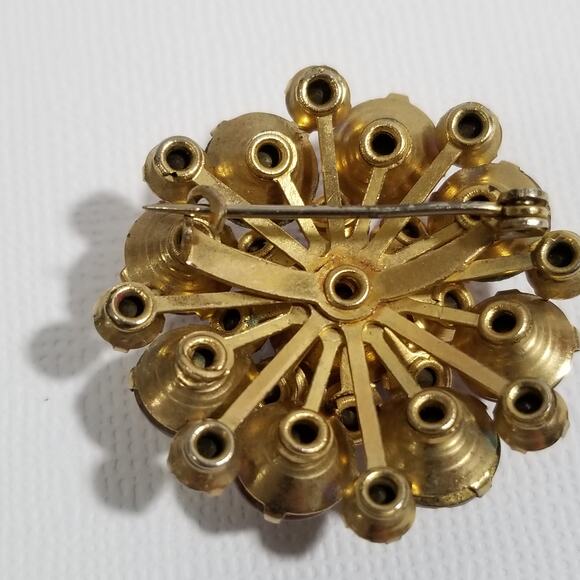 Vintage aurora borealis brooch one and one fourth triple - Picture 5 of 9